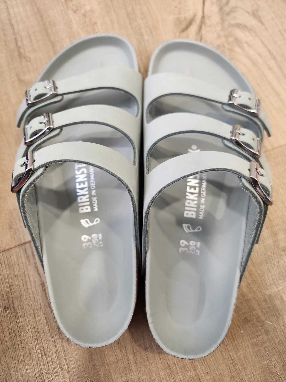 NWT Birkenstock Florida Pure Sage Size 39 - Picture 2 of 5